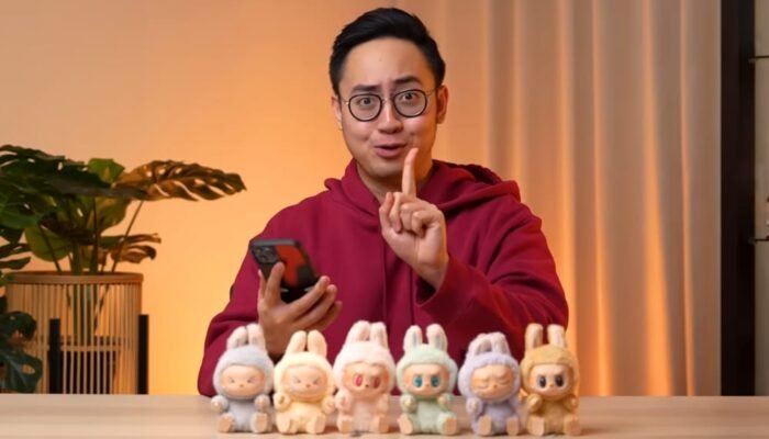Unboxing boneka labubu