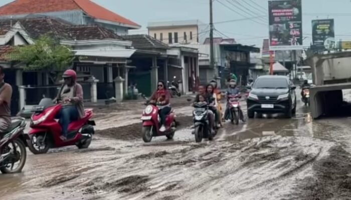 DPRD Gresik Soroti Proyek Pembangunan Jalan Bringkang Sampai Menganti, Begini Kata Kabid Bina Marga