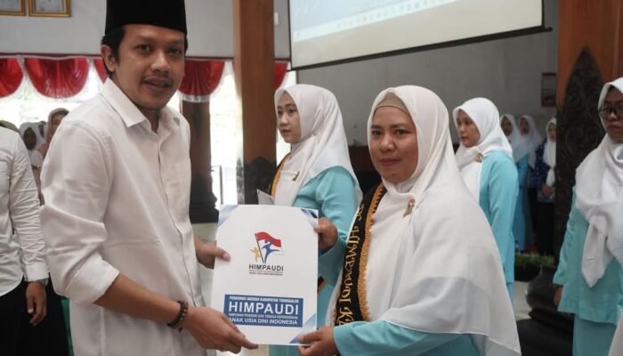Pelantikan 14 Pengurus Cabang HIMPAUDI, Ini Pesan Wabup Trenggalek