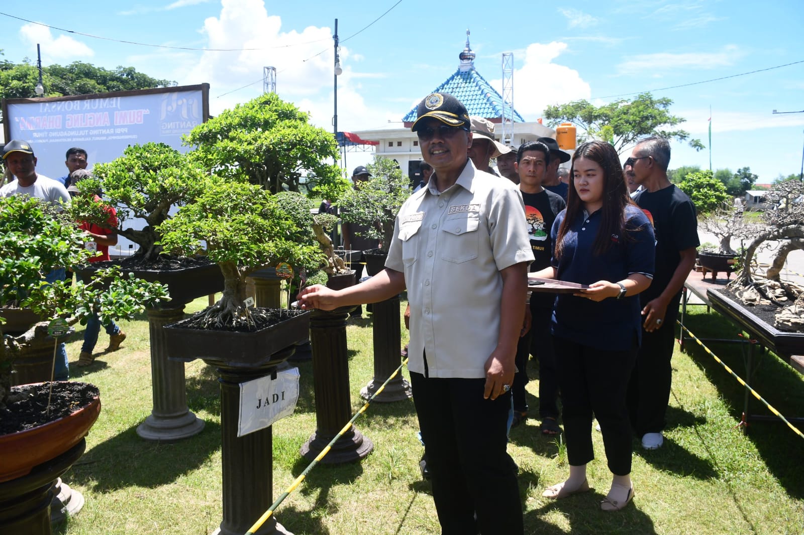 Jemur Bonsai Bumi Angling Dharma” yang diadakan di tempat wisata kuliner Balung Kawuk.