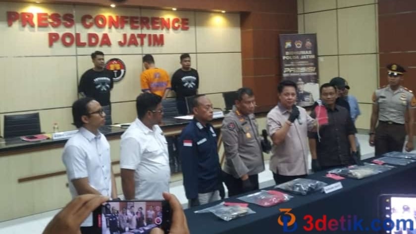 Usai melakukan serangkaian penyelidikan, penyidik Subdit III Jatanras Polda Jawa Timur mengungkap fakta baru.