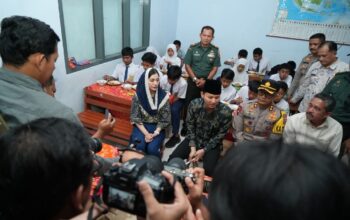 uji coba prototipe program Makan Siang Bergizi Gratis di SMPN Satap dan SMP Gotong Royong.