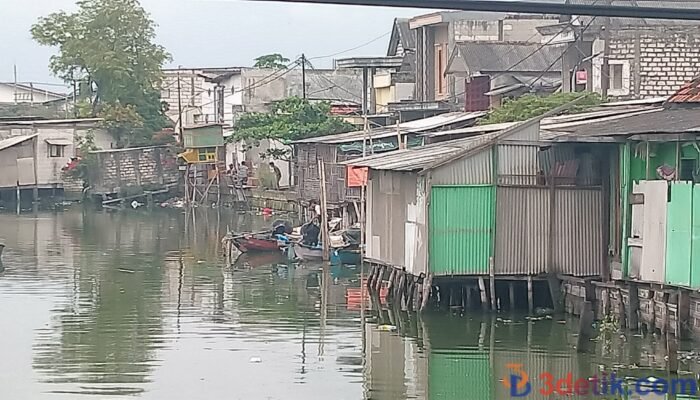 Komisi C DPRD: Sungai Kalianak Banyak Rumah Liar Berdiri Diatas Aliran Air