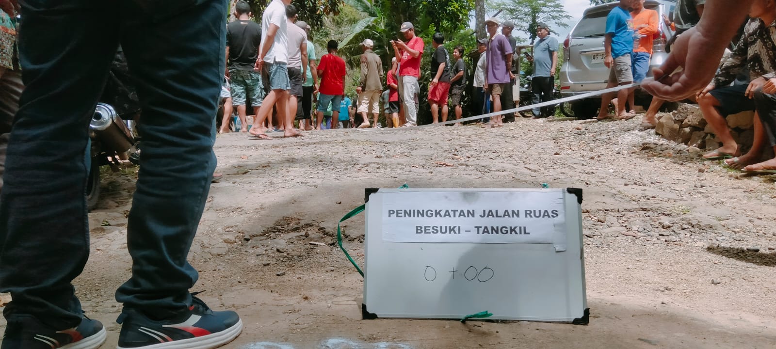 Musyawarah rencana pembangunan (musrenbang) tingkat kecamatan, Warga Desa Depok, Kecamatan Panggul protes.