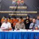 Subdit IV Tipidter Polda Jatim ungkap tabung elpiji oplosan. [3detik.com]