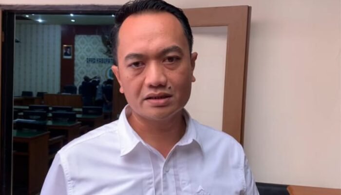 Di Bawah Pengawasan APH, DPMD Pastikan Program Pemdes Nglebeng Tidak Terhambat