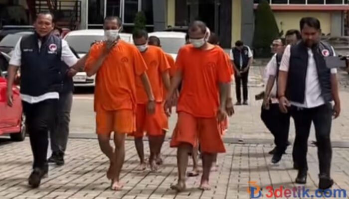 para tersangka diringkus Tim Giri Tangguh Polres Gresik. [3detik.com]