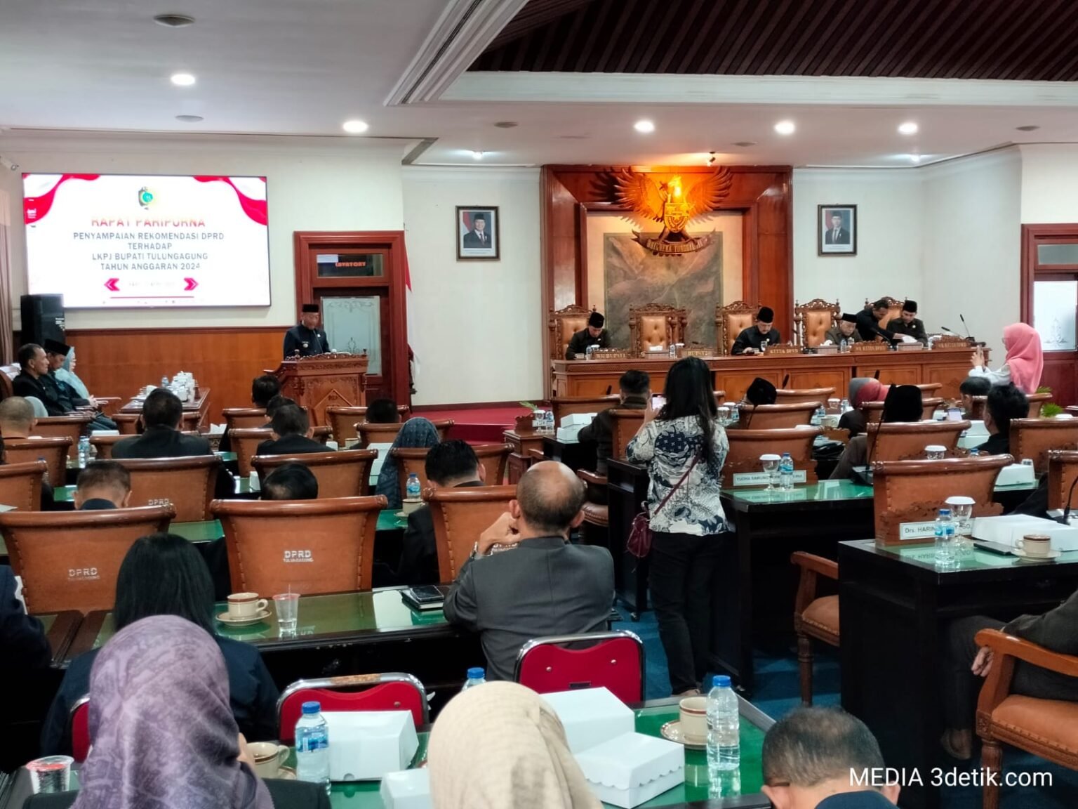 paripurna penyampaian rekomendasi DPRD terhadap Laporan Keterangan Pertanggungjawaban (LKPJ) Bupati Tulungagung tahun anggaran 2024