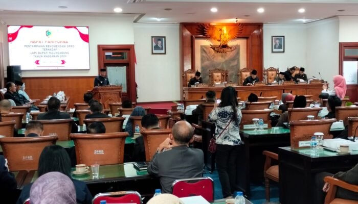 paripurna penyampaian rekomendasi DPRD terhadap Laporan Keterangan Pertanggungjawaban (LKPJ) Bupati Tulungagung tahun anggaran 2024
