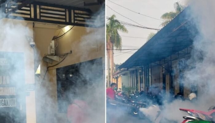 Polres Nganjuk Fogging Disinfektan dan DBD, Wujudkan Lingkungan Kerja yang Sehat