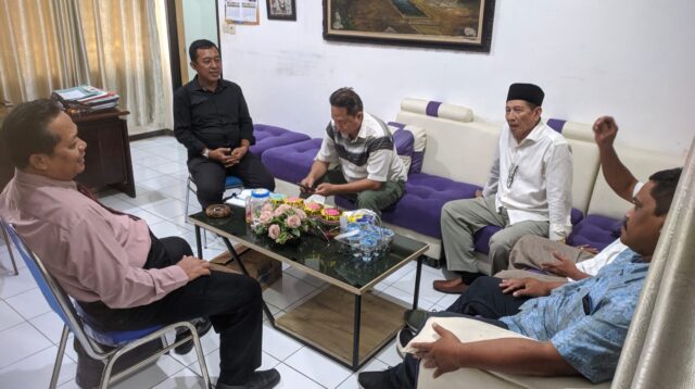 Sejumlah masyarakat datangi DPRD kabupaten Nganjuk
