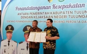Penandatanganan MoU Pemkab Tulungagung dan Kejaksaan Negeri Permasalahan Hukum