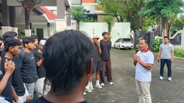 Tim kesebelasan Kabupaten Tulungagung Pra Porprov IX Jawa Timur tahun 2025 meraih kemenangan setelah berhasil mengalahkan Tim kesebelasan dari Kabupaten Kediri dengan score 1 - 0