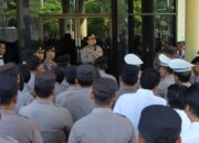 Kapolres Nganjuk, AKBP Henri Noveri Santoso, S.H., S.I.K., M.M., memberikan arahan tegas kepada seluruh jajarannya untuk lebih proaktif dalam memberikan pelayanan kepada masyarakat