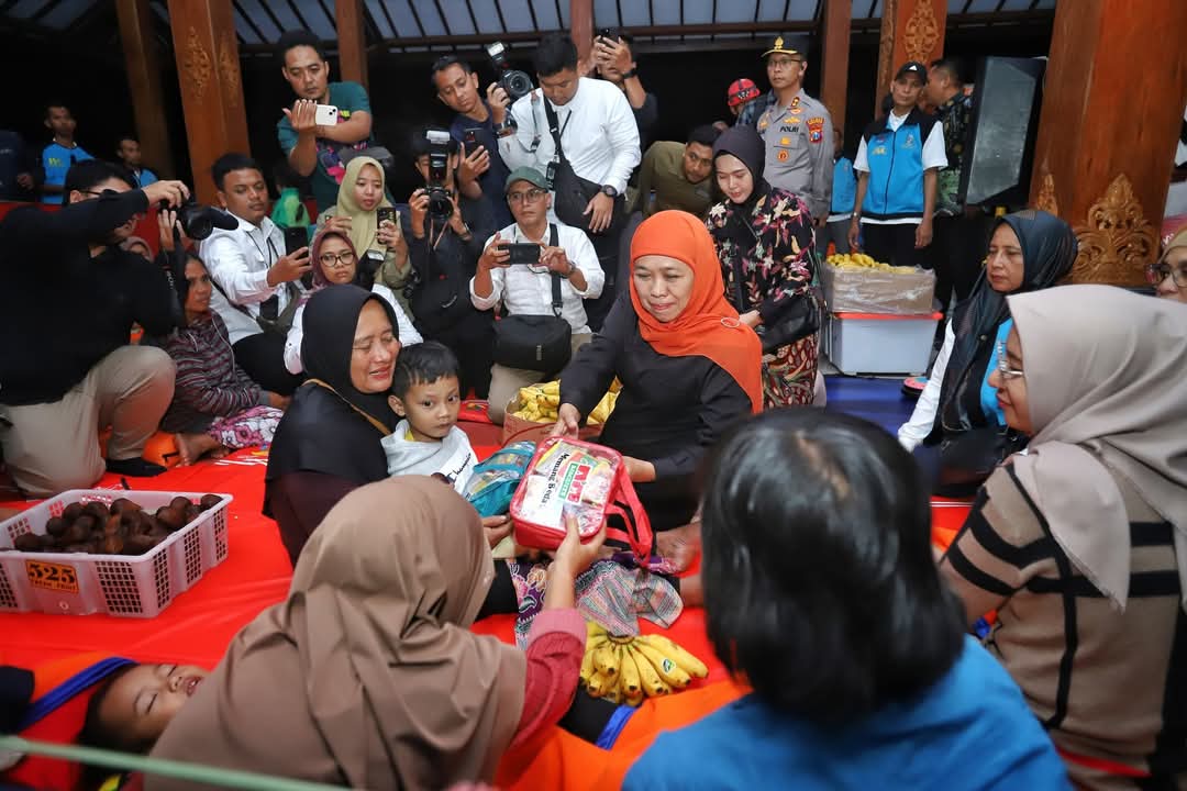 Pemerintah Provinsi (Pemprov) Jawa Timur berkomitmen membangun hunian relokasi bagi warga terdampak longsor di Desa Depok