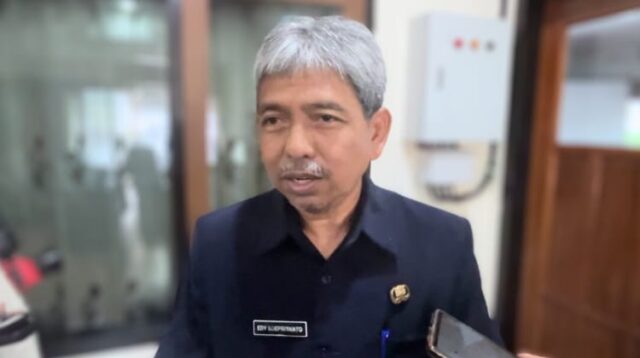 Sekda Trenggalek Edy Soepriyanto Pemerintah Kabupaten (Pemkab) Trenggalek sedang sibuk merancang peraturan daerah (raperda) tentang perubahan