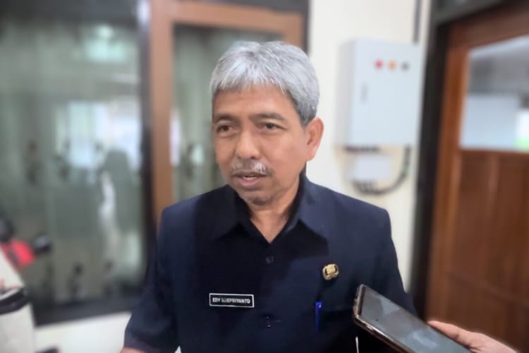 Sekda Trenggalek Edy Soepriyanto Pemerintah Kabupaten (Pemkab) Trenggalek sedang sibuk merancang peraturan daerah (raperda) tentang perubahan