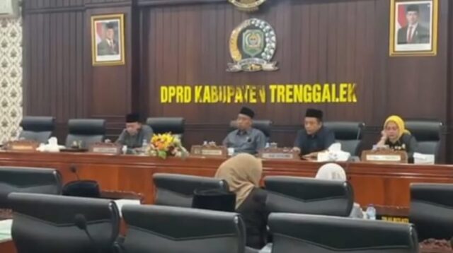 Ketua DPRD Trenggalek, Doding Rahmadi bahwa pembentukan pansus dilakukan untuk mempercepat proses pembahasan Ranperda