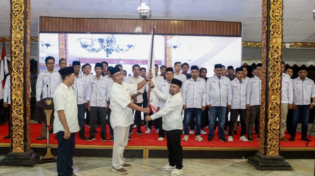 Pengurus Serikat Media Siber Indonesia (SMSI) se-Madura Raya periode 2025–2028 resmi dilantik dalam acara “Malam Anugerah SMSI Award 2025
