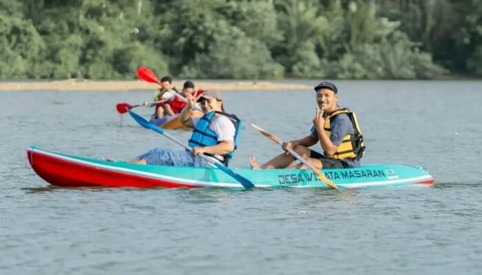 Pantai Blado: Surga Tersembunyi di Ujung Trenggalek, Meski Tak Sepopuler Bali