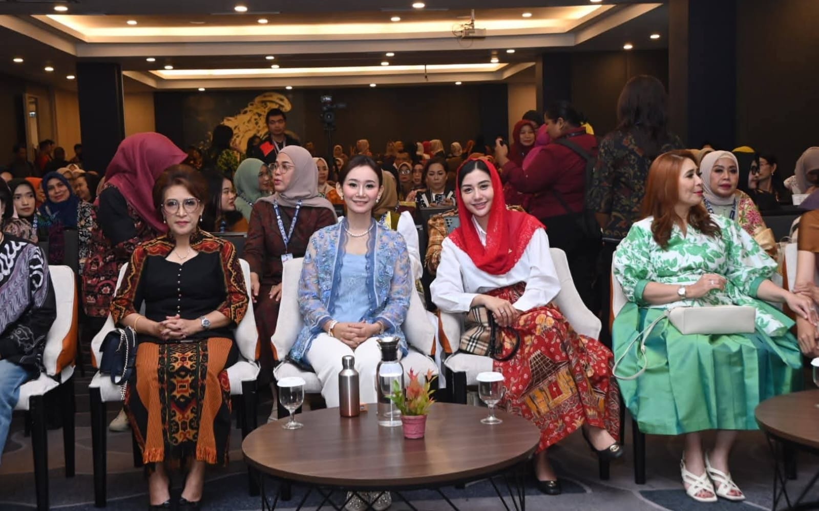 Novita saat menjadi keynote speaker dalam Musyawarah Nasional (Munas) ke-VI Asosiasi Pemerintah Kabupaten Seluruh Indonesia (APKASI)