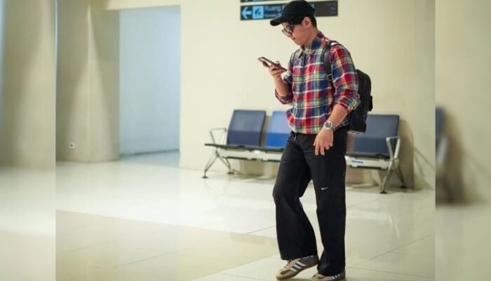 Mochamad Nur Arifin Pamer Foto Sport Wear, Harga OOTD-nya Fantastis!