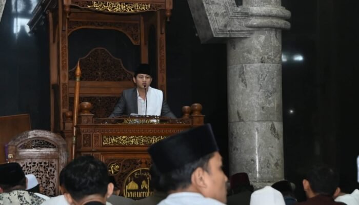 Shalat Id di Masjid Agung Baiturrahman, Bupati Trenggalek Sampaikan Idul Adha Istilah Lebaran Haji