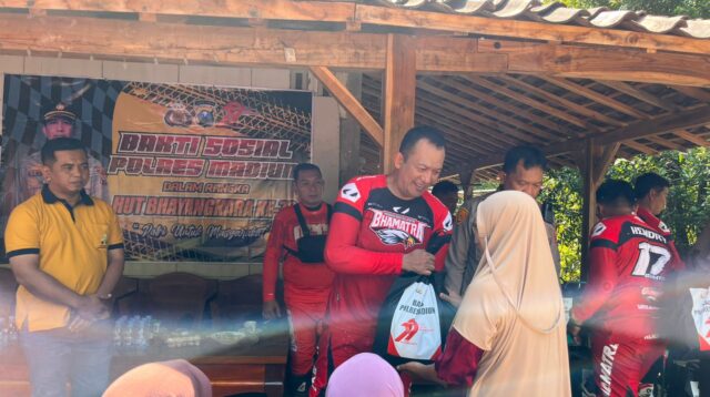 Dalam rangka memperingati Hari Bhayangkara ke-79 Polres Madiun menunjukkan kepedulian sosial dengan melaksanakan kegiatan bakti sosial