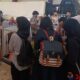 siswa siswi saat mengikuti pameran INDIST SAGA di Balai Kota Surabaya yang diduga dipungut biaya oleh SMKN 12 Surabaya. [3detik.com]