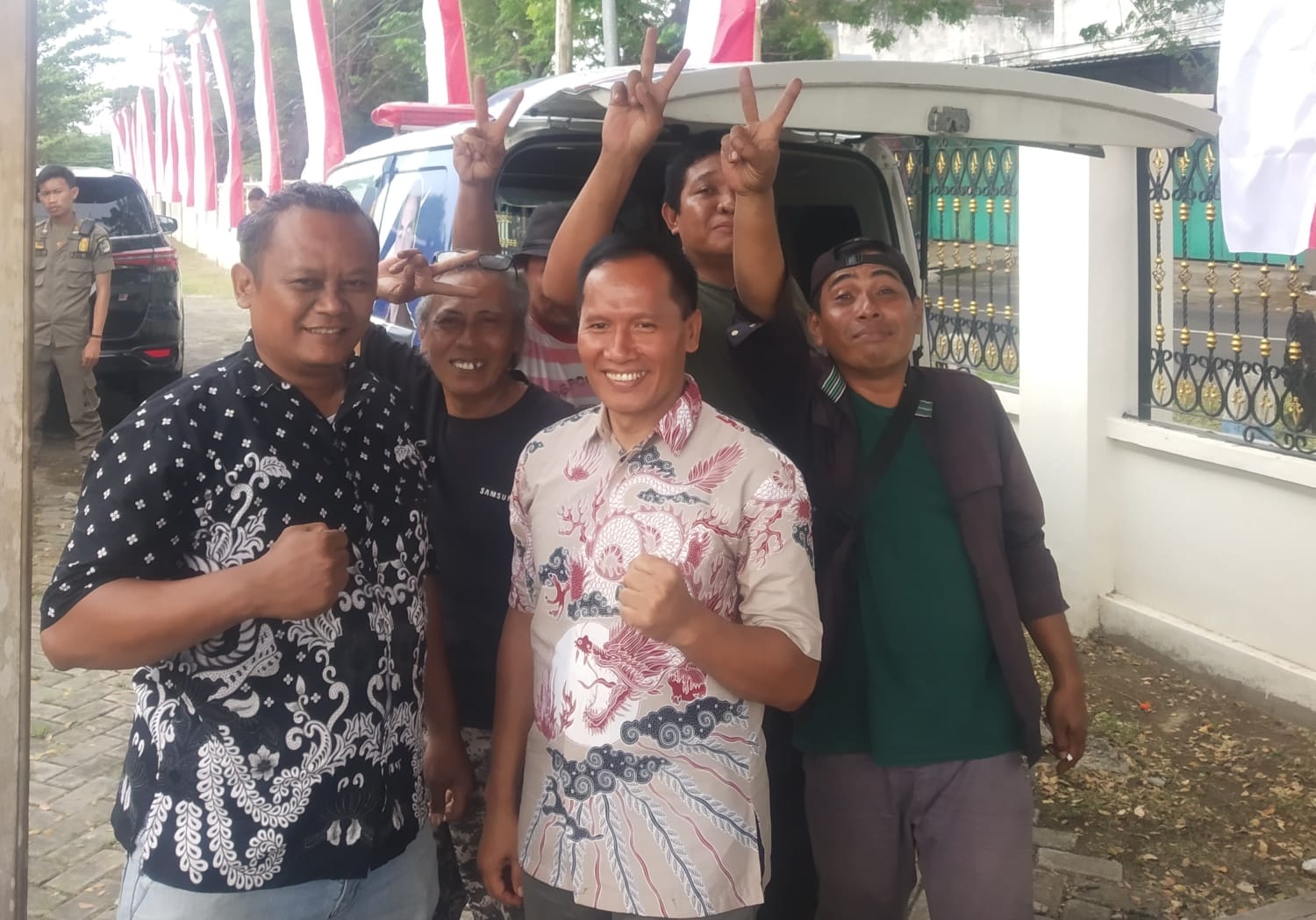 Aliansi Badan Eksekutif Mahasiswa (BEM) Tulungagung periode 2025-2027 resmi dikukuhkan kepengurusannya