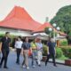 Green Blue Corporation melakukan pengukuran partikel udara mulai dari Pendopo Manggala Praja Nugraha Trenggalek, Alun-alun hingga Hutan Kota