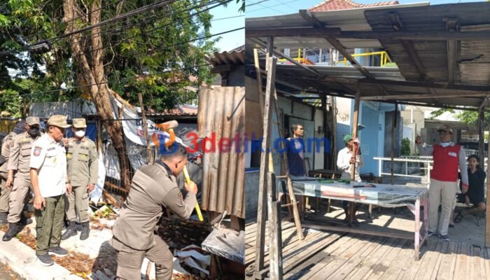 Bediri Diatas Saluran Air, Bangli Stand PKL Wiyung PDAM dan Karangan PDAM Ditertibkan