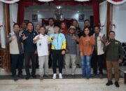 Tim Verivikator Lapang Lomba Wana Lestari di Pendopo Manggala Praja Nugraha, Bupati Trenggalek, Mochamad Nur Arifin menyampaikan banyak terinspirasi dari upaya yang dilakukan oleh Ari dalam menjaga kelestarian lingkungan