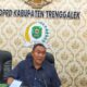 Ketua Komisi II DPRD Trenggalek, Mugianto, meminta Pemerintah Kabupaten Trenggalek tunda dulu rencana pembebasan proyek pembangunan JLS