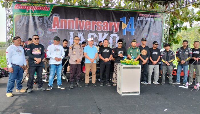 Anniversary RX King Jacko ke- 14, Jadilah Duta Lalulintas yang Baik dan Disertasi Bakti Sosial