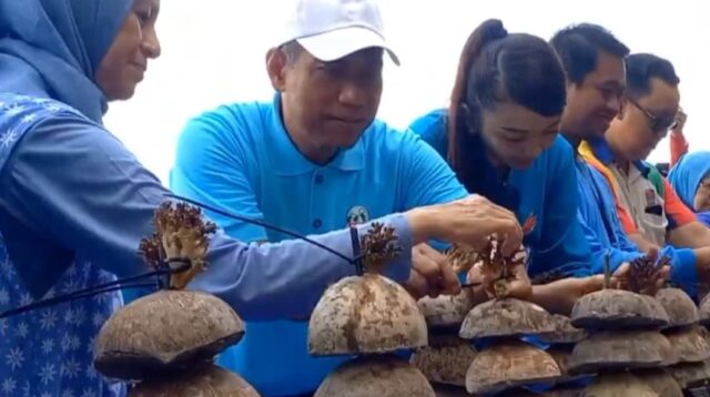 Pemerintah Kabupaten (Pemkab) Trenggalek bersama Lembaga Manajemen Infaq (LMI) secara resmi menjalin kerja sama program Sustainable Development Goals