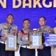 Subdit Gakkum Ditlantas Polda Jawa Timur meraih penghargaan dari Kakorlantas Polri. [3detik.com]