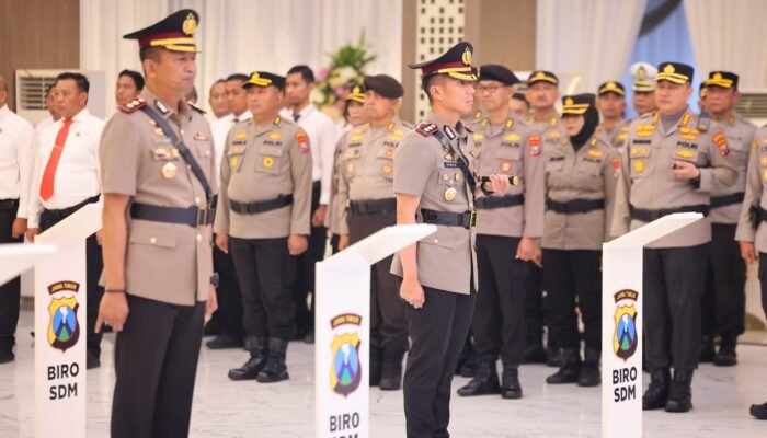 AKBP Kemas Indra Natanegara Resmi Gantikan AKBP Mohammad Zainur Rofik sebagai Kapolres Madiun