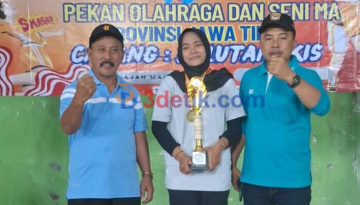 Siswi MAN 1 Gresik, sabet juara pertama. [3detik.com]