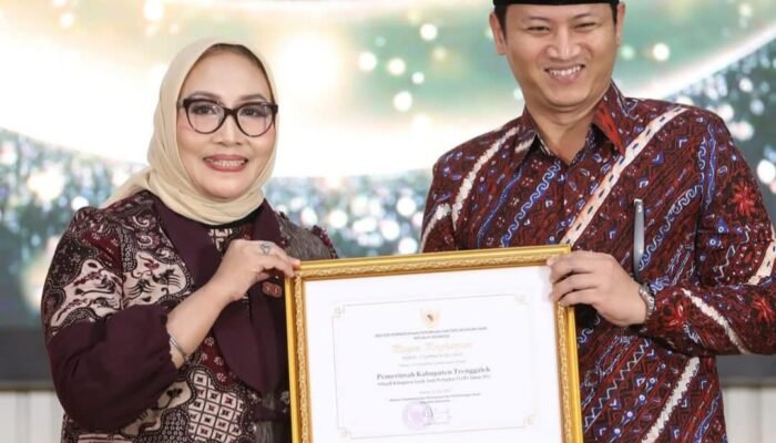 Bupati Trenggalek, Raih Penghargaan Kabupaten Layak Anak Kategori Utama