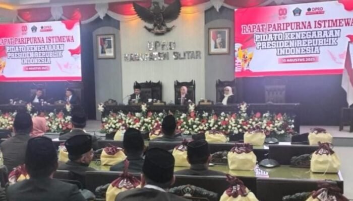 Rapat Paripurna Istimewa DPRD Kabupaten Blitar, Dengarkan Pidato Kenegaraan Presiden RI Sambut Kemerdekaan RI Ke 80