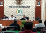 Panitia Khusus (Pansus) DPRD Kabupaten Trenggalek menggelar rapat finalisasi bersama eksekutif terkait hasil evaluasi dari Gubernur