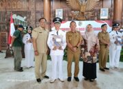 Kepala Desa Pagerwojo, Adi Setiono dilantik kembali oleh Bupati Tulungagung, Gatut Sunu Wibowo di Pendopo Kongas Arum Kusumaning Bongso