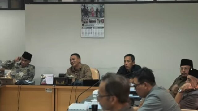 Komisi II DPRD Kabupaten Blitar menggelar rapat kerja membahas Kebijakan Umum Anggaran (KUA) dan Prioritas serta Plafon Anggaran Sementara (PPAS) Tahun Anggaran 2026