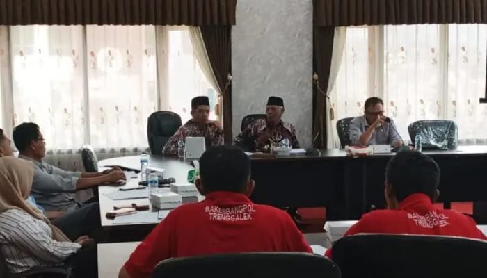 Rapat Kerja Komisi I DPRD Trenggalek Dengan OPD Mitra, Bahas Sinkronisasi RPJMD 2026