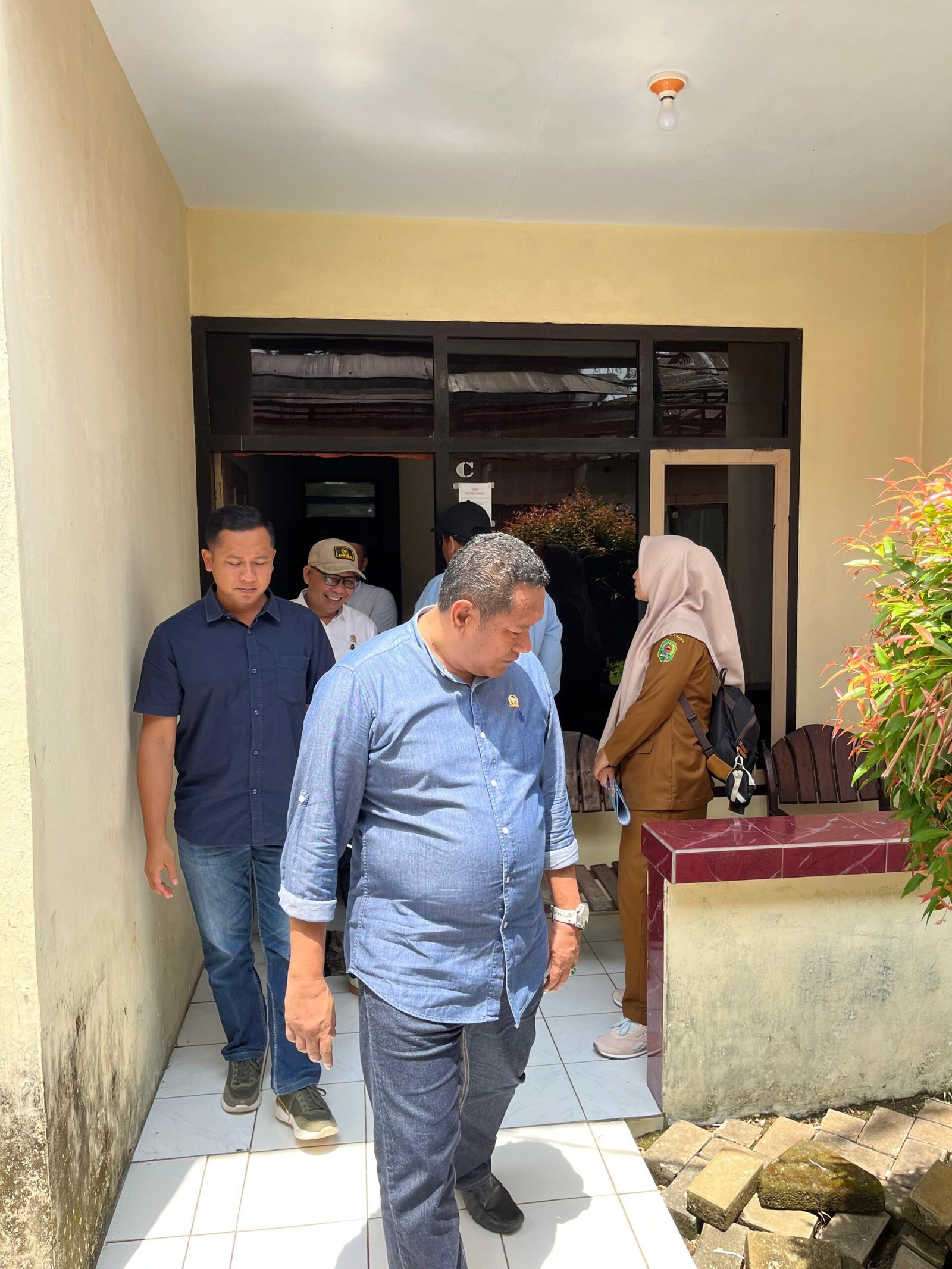 Ketua komisi ll Mugianto, mendadak sidak dan menemukan banyak fasilitas di Hotel Prigi yang usang dan rusak