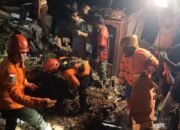 Musim Hujan di Bulan November: Tebing Setinggi 30 Meter, Satu Keluarga Tertimbun Longsor