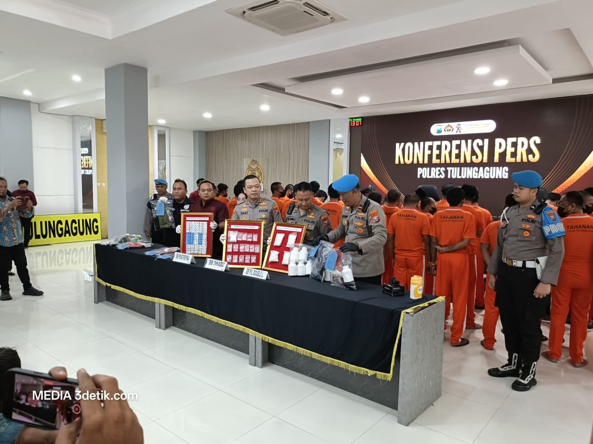 Satuan Reserse Narkoba Polres Tulungagung berhasil mengungkap 36 kasus penyalahgunaan narkoba sepanjang Agustus hingga awal November 2025