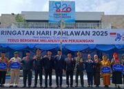 Bupati Gatut Sunu menekankan pentingnya menjadikan Hari Pahlawan sebagai ajang introspeksi dan motivasi untuk melanjutkan perjuangan para pendahulu