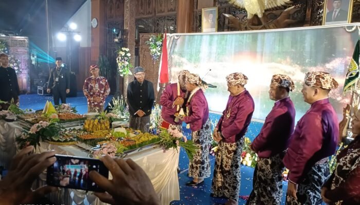 Hari Jadi ke-820, Tulungagung Gelar Kirab Meriah dan Upacara Adat Lawadan